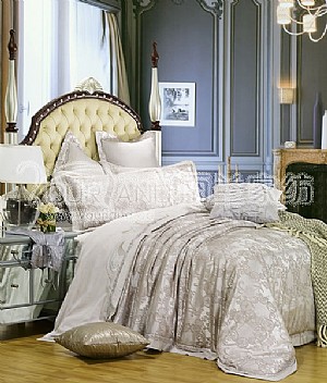 �����F��