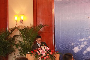 �S��S�����Ҽ������\�I�����O(ji��n)�O�������l(f��)��Ʒ��ȫ�����������µ�Ʒ��VIϵ�y(t��ng)�M��Ԕ���v�������ڡ��Ҽ��ИI(y��)֮���֕r�������}���v���������¼Ҽ��ИI(y��)�F(xi��n)���M�з�����������(n��i)�Ҽ��Ј������M���u���������c���߽��x�S����Ʒ�ƠI�N���Ե���ָ���Ҽ��ИI(y��)���ֻ��İl(f��)չڅ����